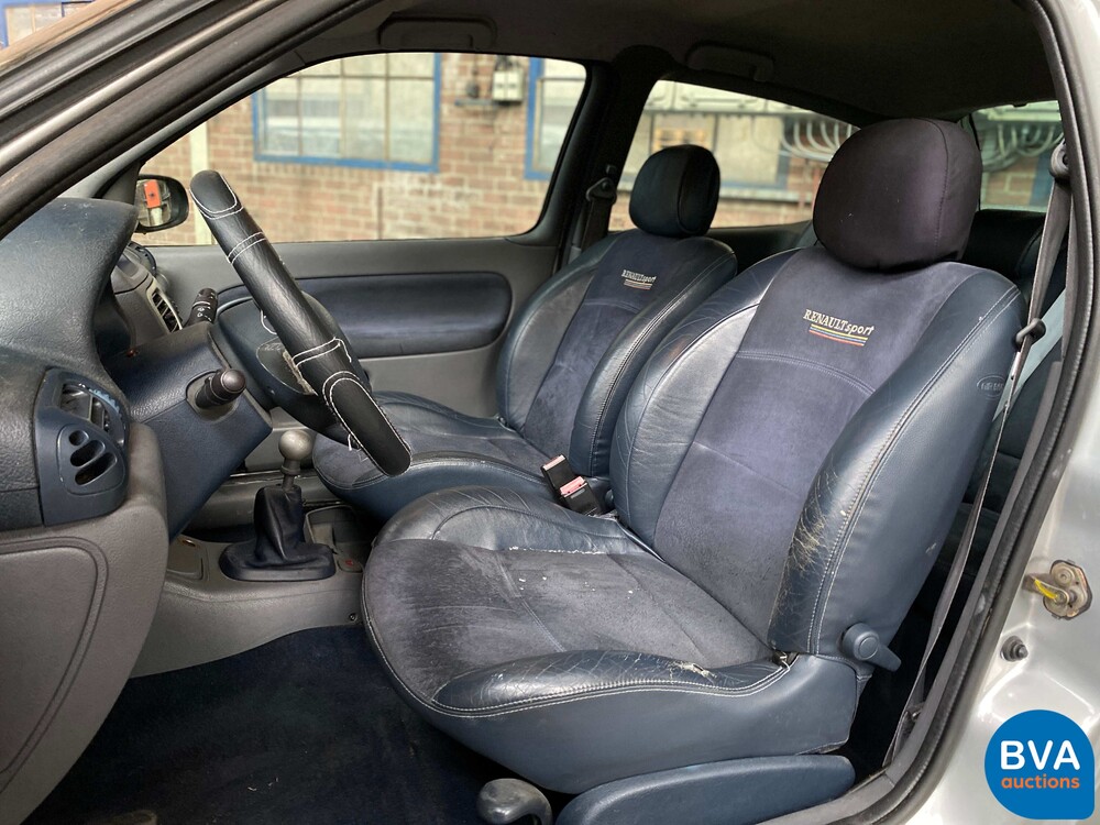 Renault Clio RS 2.0 169pk 2000 -Org. NL-, 33-GB-HS