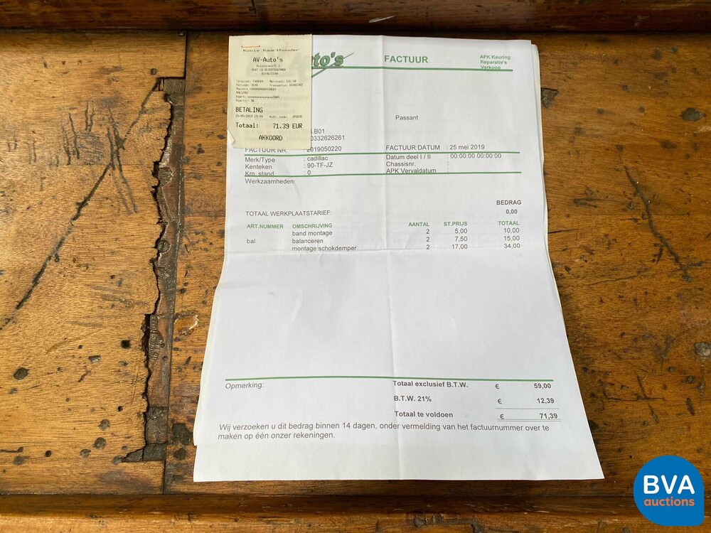 Cadillac Seville STS 4.6 V8 305pk 2002, 90-TF-JZ