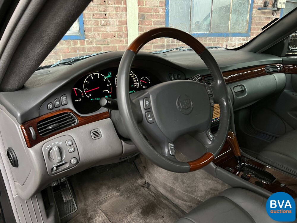 Cadillac Seville STS 4.6 V8 305pk 2002, 90-TF-JZ