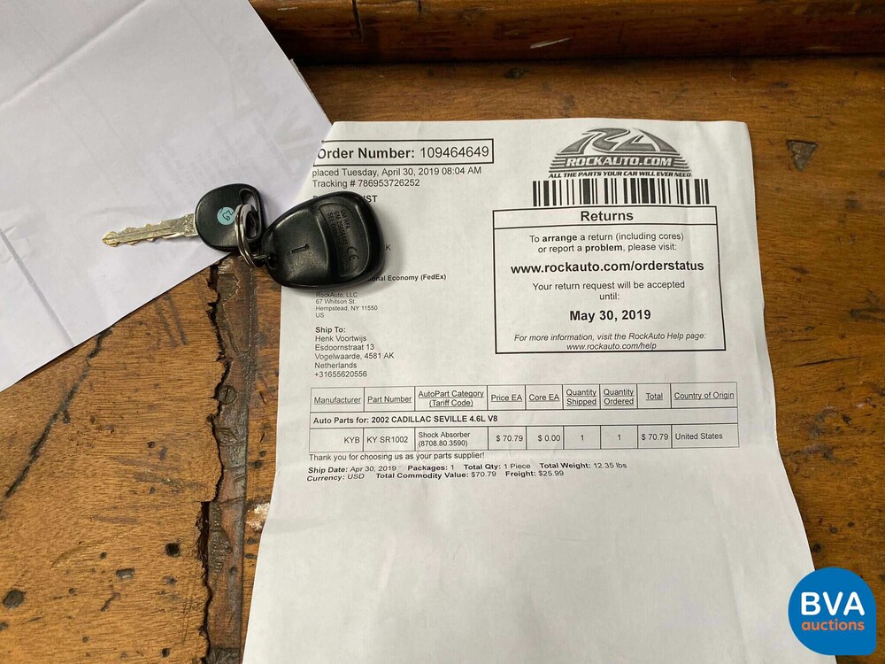 Cadillac Seville STS 4.6 V8 305pk 2002, 90-TF-JZ