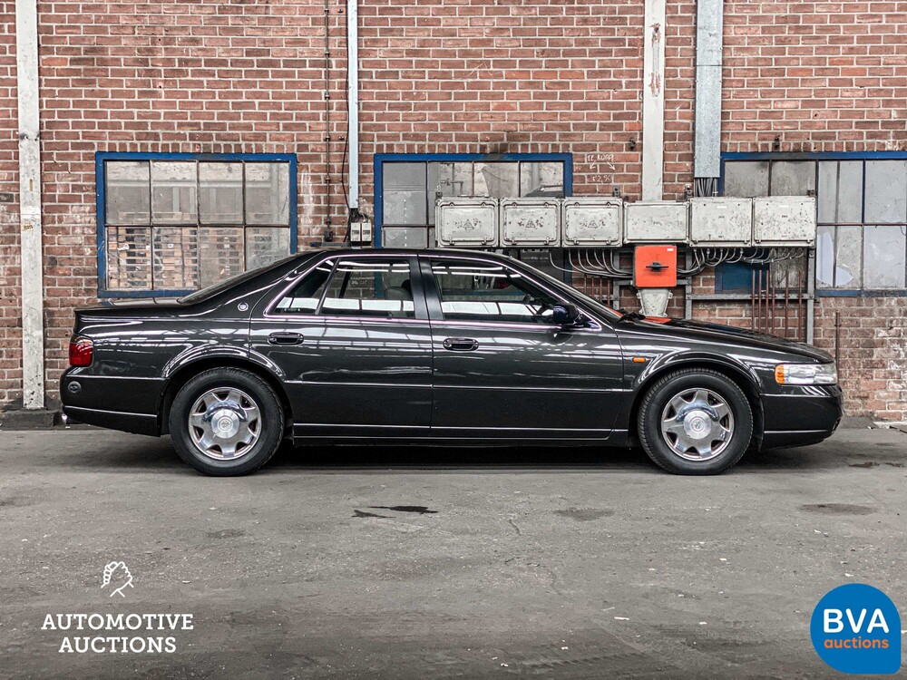 Cadillac Seville STS 4.6 V8 305pk 2002, 90-TF-JZ