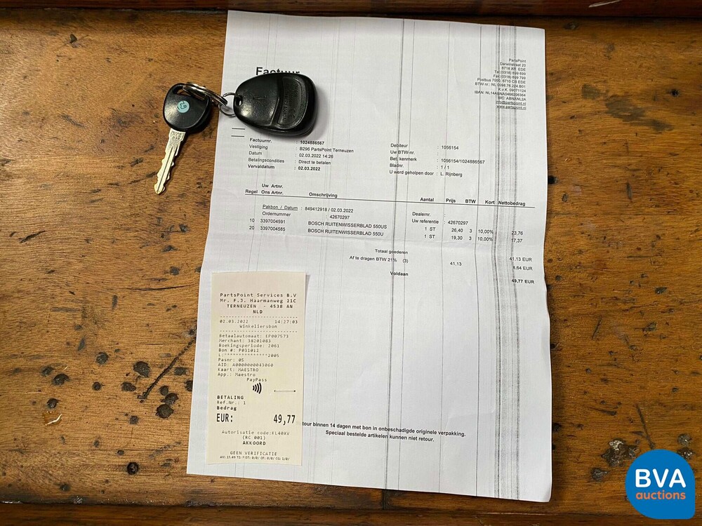 Cadillac Seville STS 4.6 V8 305pk 2002, 90-TF-JZ