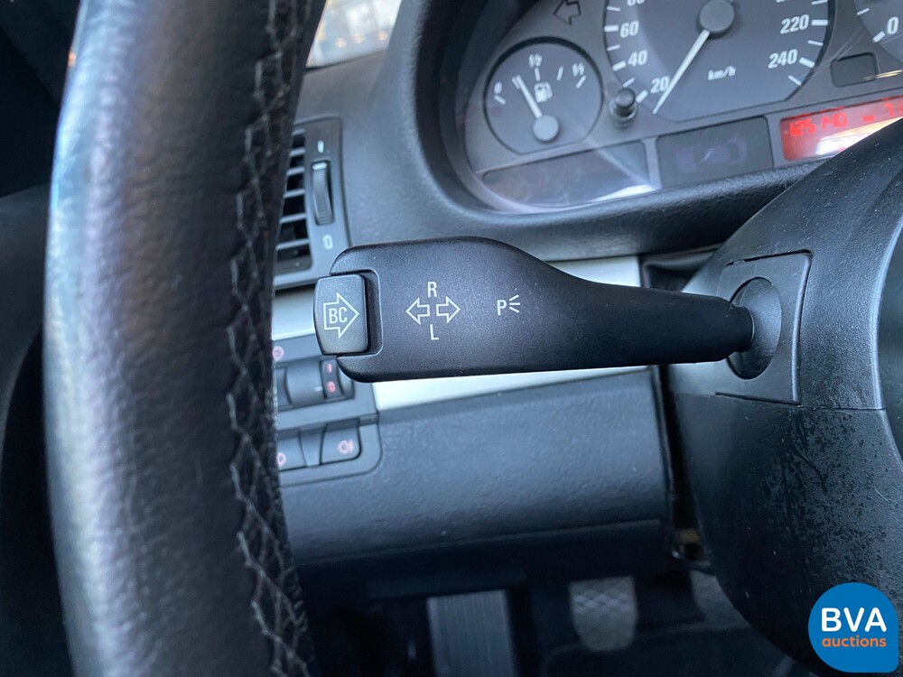 BMW 318Ci Executive 3-serie Cabriolet 143pk 2003 -Org. NL-, 04-LJ-KP