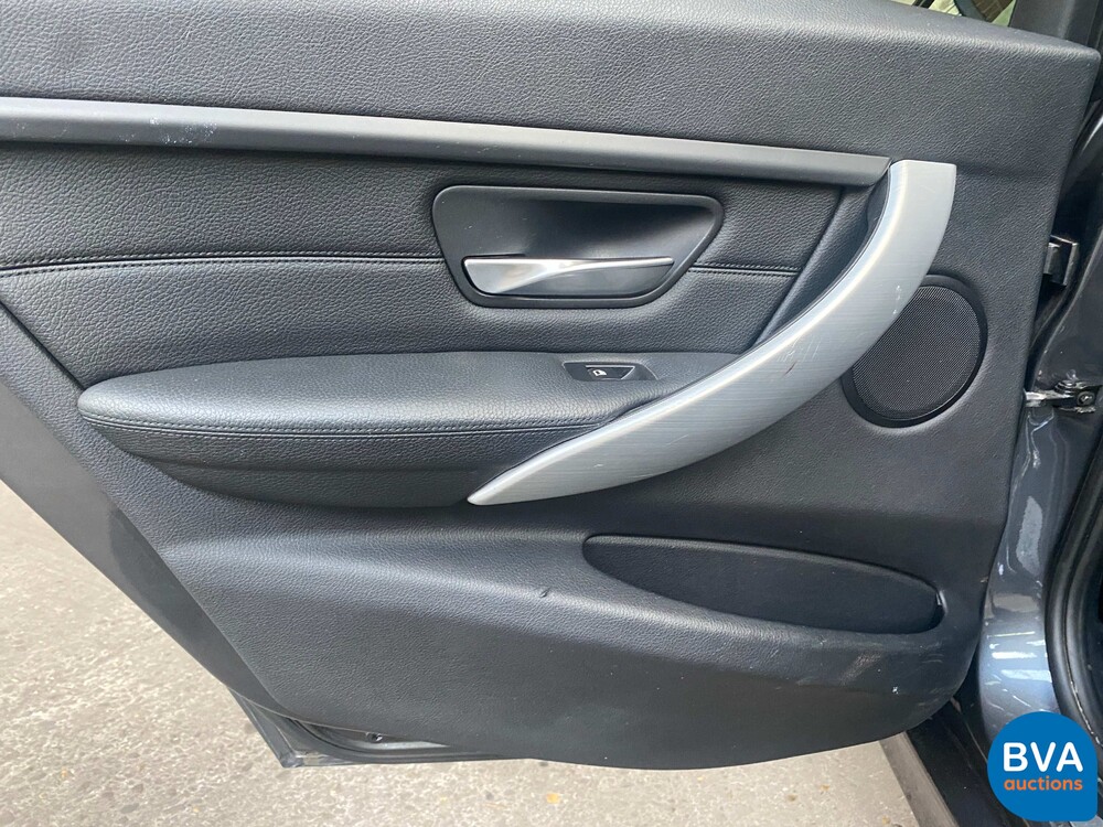 BMW 320d Touring High Executive Sportline 3 Series 164hp 2013 -Org. NL-, 2-SJF-60.