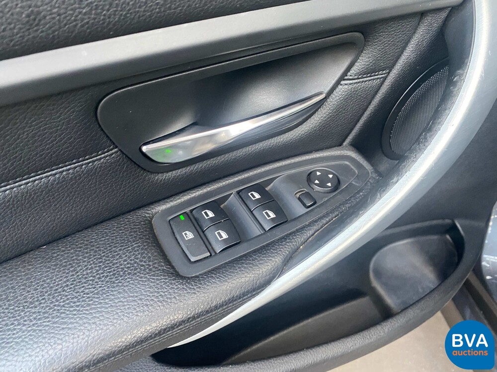 BMW 320d Touring High Executive Sportline 3 Series 164hp 2013 -Org. NL-, 2-SJF-60.