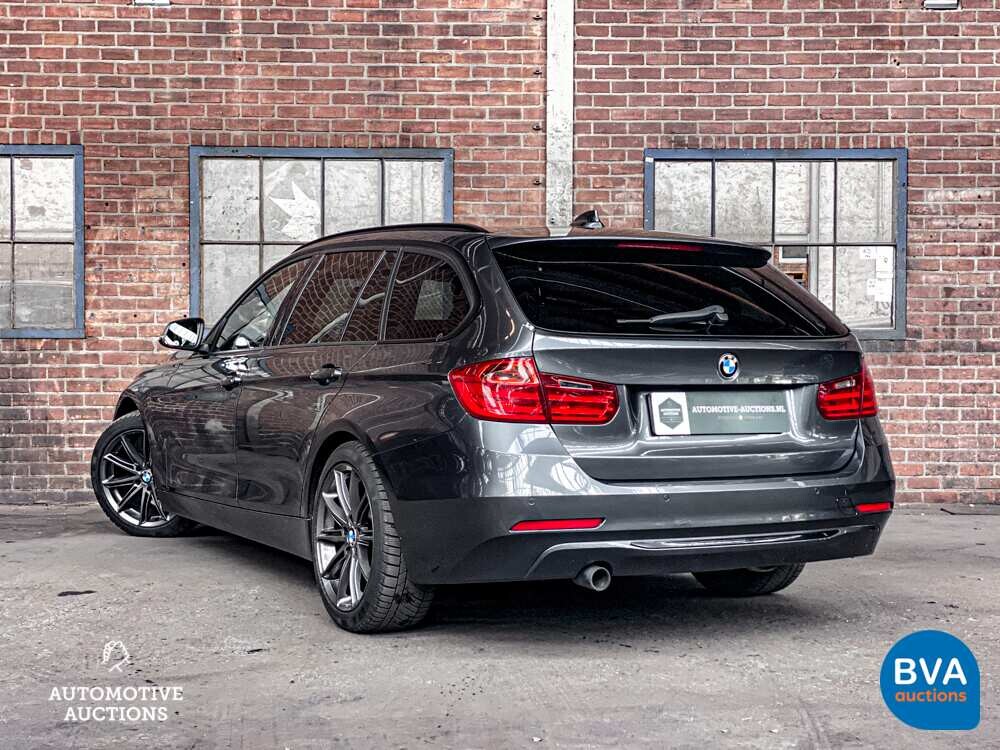 BMW 320d Touring High Executive Sportline 3 Series 164hp 2013 -Org. NL-, 2-SJF-60.