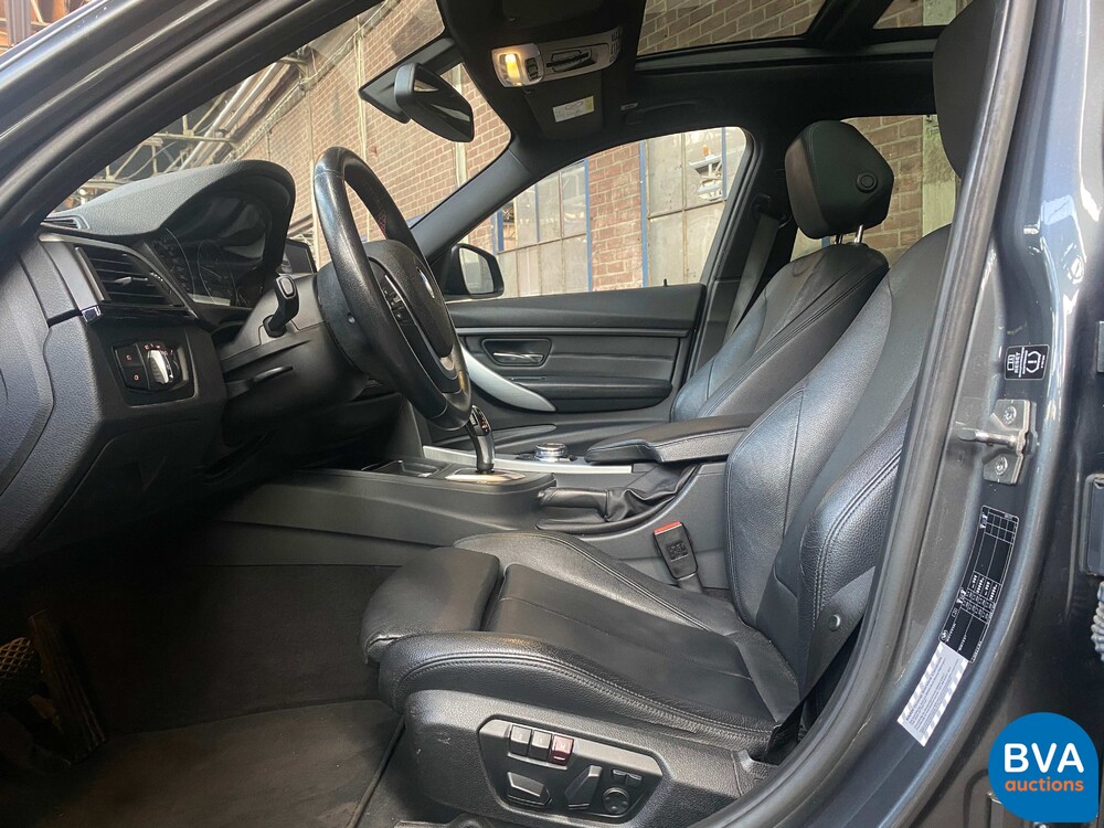 BMW 320d Touring High Executive Sportline 3 Series 164hp 2013 -Org. NL-, 2-SJF-60.