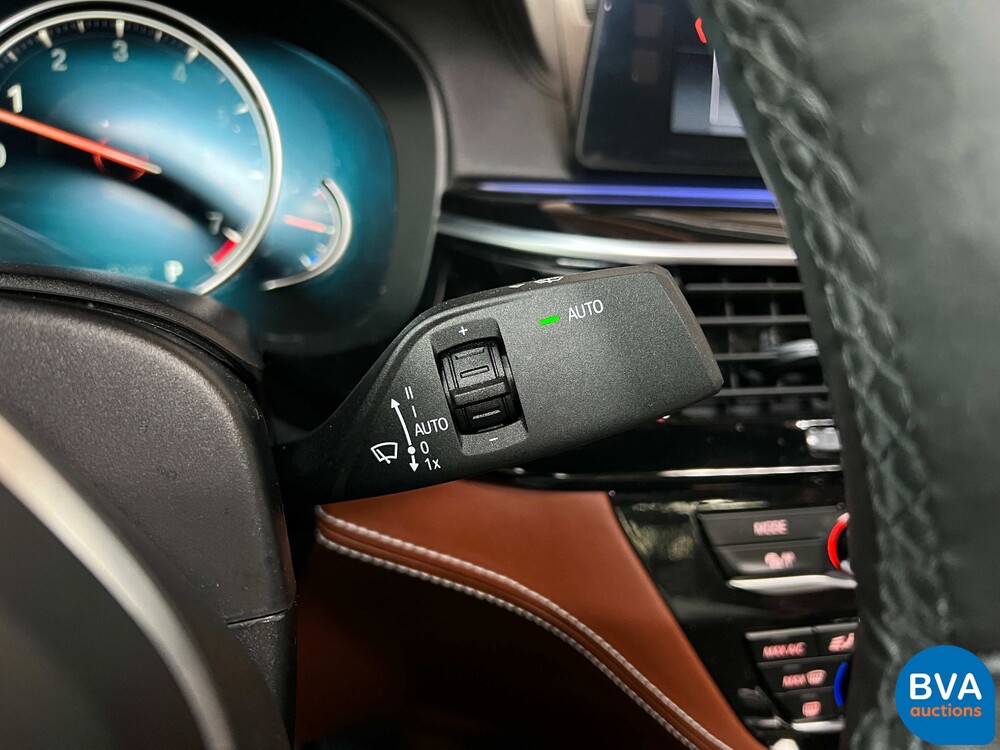 BMW 540i M-Performance xDrive High Executive M-Sport 5-series 340pk 2017, TK-412-D.