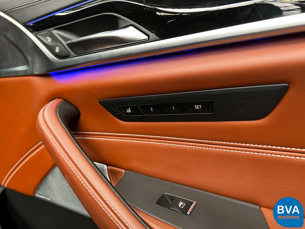 BMW 540i M-Performance xDrive High Executive M-Sport 5-series 340pk 2017, TK-412-D.