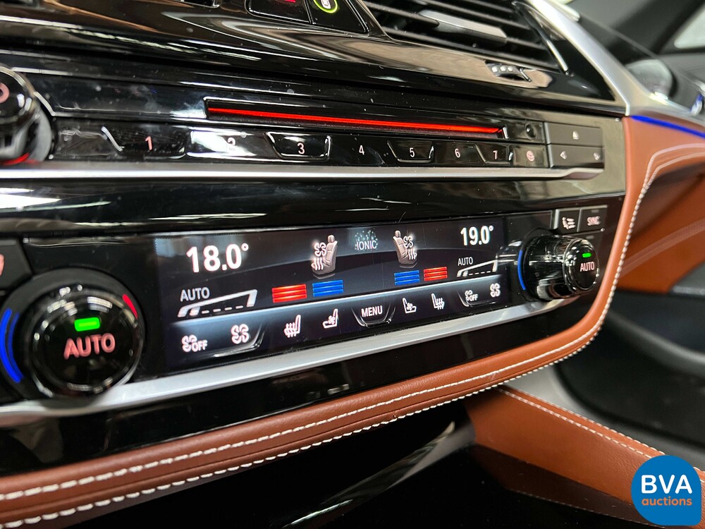 BMW 540i M-Performance xDrive High Executive M-Sport 5-series 340pk 2017, TK-412-D.