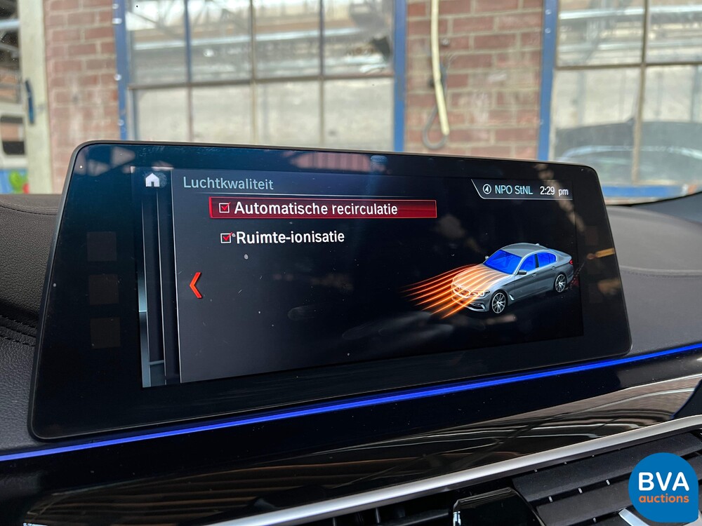 BMW 540i M-Performance xDrive High Executive M-Sport 5-series 340pk 2017, TK-412-D.