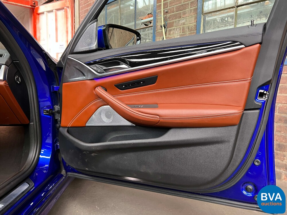 BMW 540i M-Performance xDrive High Executive M-Sport 5-series 340pk 2017, TK-412-D.