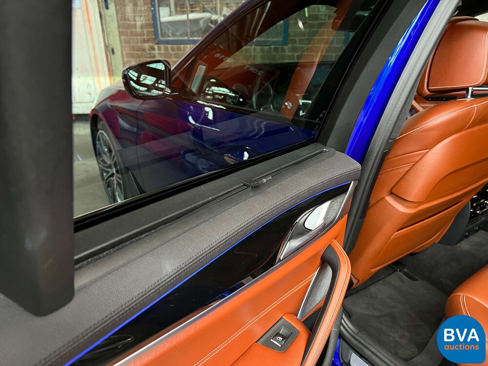 BMW 540i M-Performance xDrive High Executive M-Sport 5-series 340pk 2017, TK-412-D.