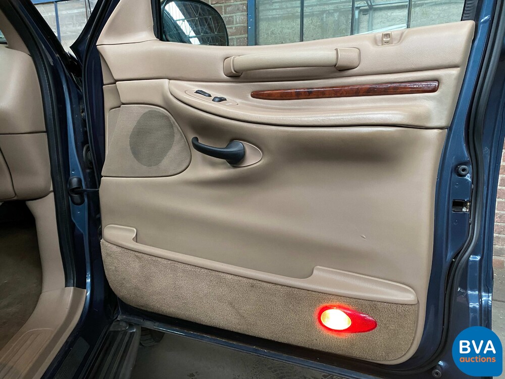 Lincoln Navigator 5.4 V8 230pk 1999, 37-DT-TF