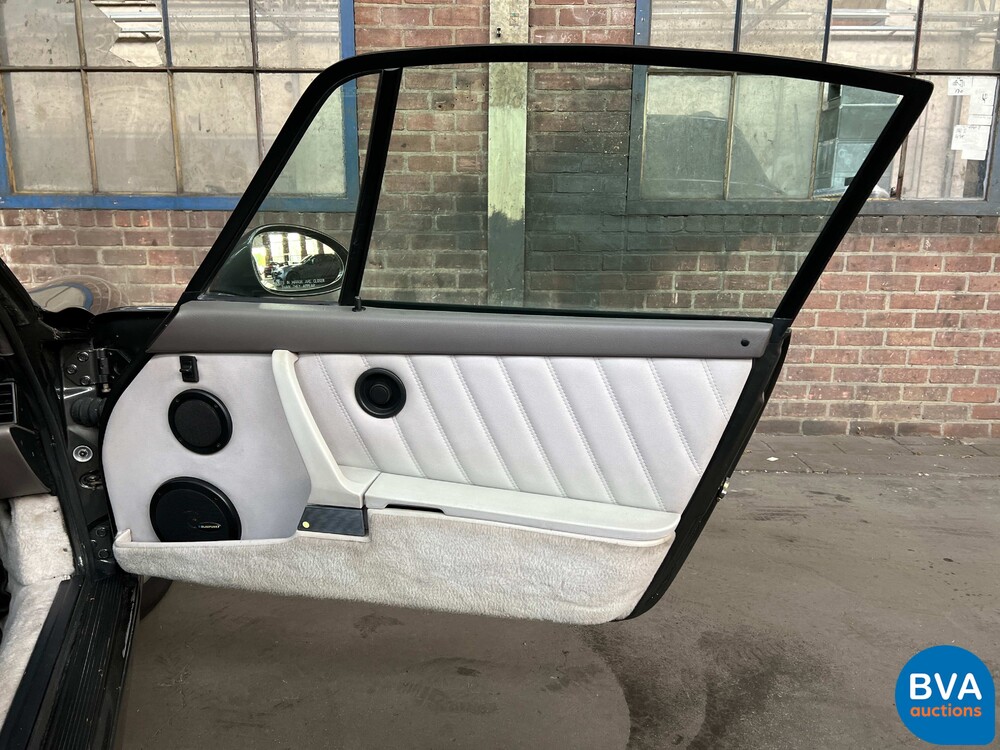 Porsche 964 Carrera 2 250pk 1992