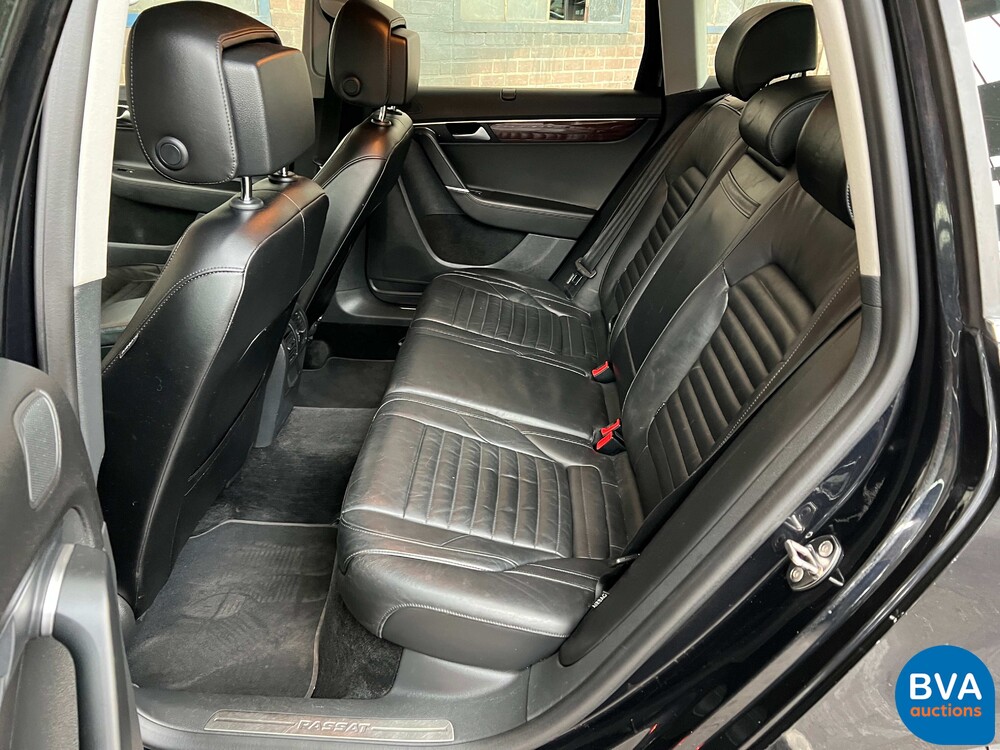 Volkswagen Passat Variant 2.0 TDI DSG6 140hp Highline, TL-401-H.