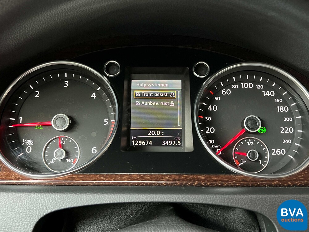 Volkswagen Passat Variant 2.0 TDI DSG6 140hp Highline, TL-401-H.