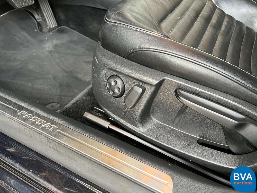 Volkswagen Passat Variant 2.0 TDI DSG6 140hp Highline, TL-401-H.