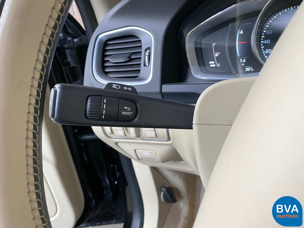 Volvo S60 2.5 Premier 255hp 2016, N-372-NJ.