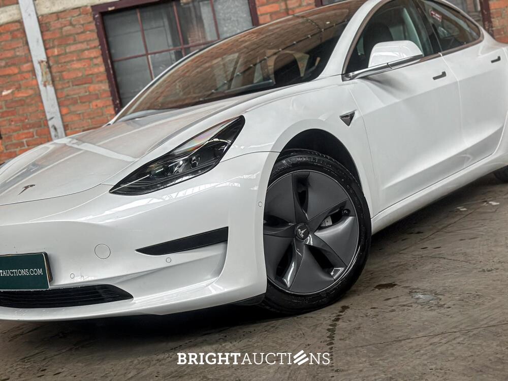Tesla Model 3 Standard RWD Plus 60 kWh 238pk 2020 (Origineel-NL + 1e eigenaar, K-953-BT