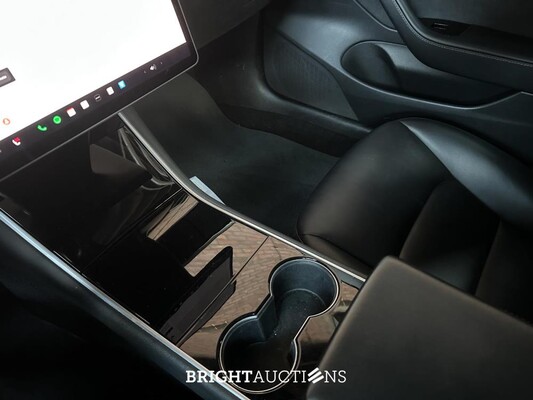 Tesla Model 3 Standard RWD Plus 60 kWh 238pk 2020 (Origineel-NL + 1e eigenaar, K-953-BT