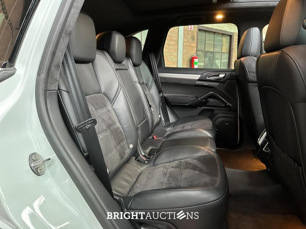 Porsche Cayenne GTS 4.8 V8 420pk 2013