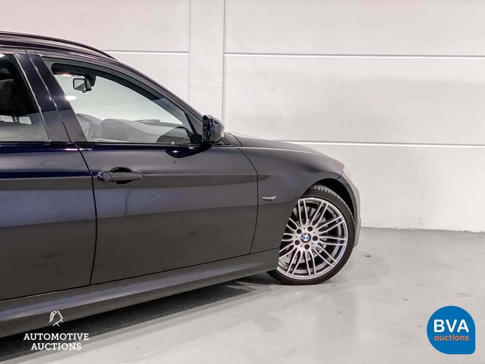 BMW 335i Luxury Line 3-serie Touring 306pk 2012 -Org. NL-, 39-SZF-2