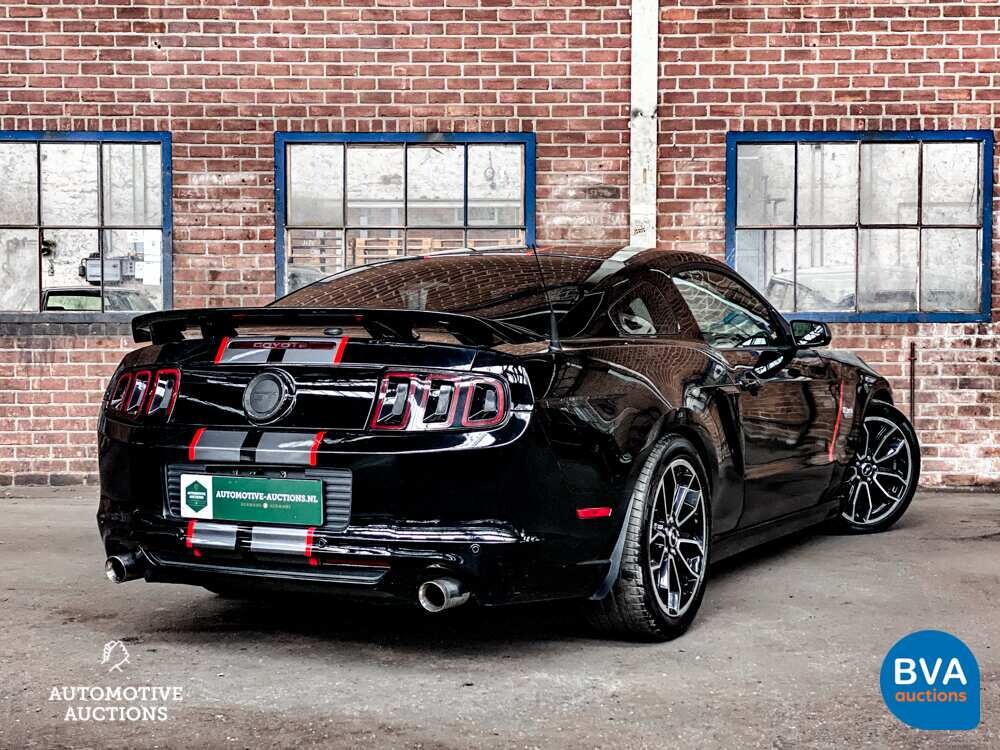Ford Mustang GT 416hp 2013.
