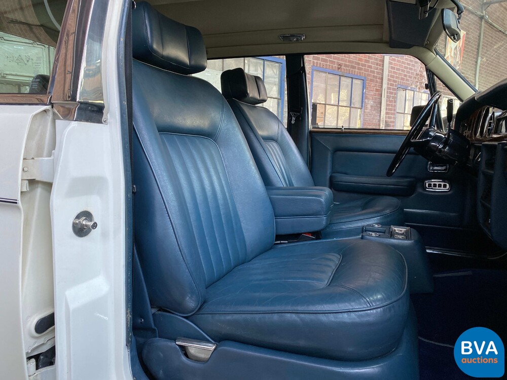 Rolls-Royce Silver Spur 6.8 V8 1984.