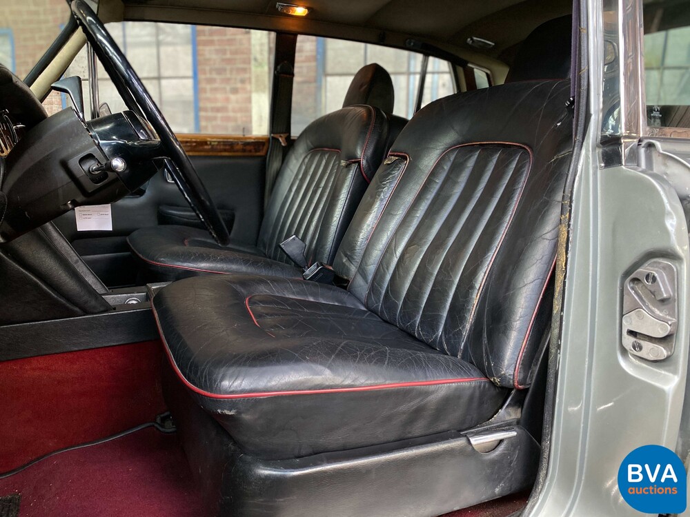 Rolls-Royce Silver Shadow 6.8 V8 1974