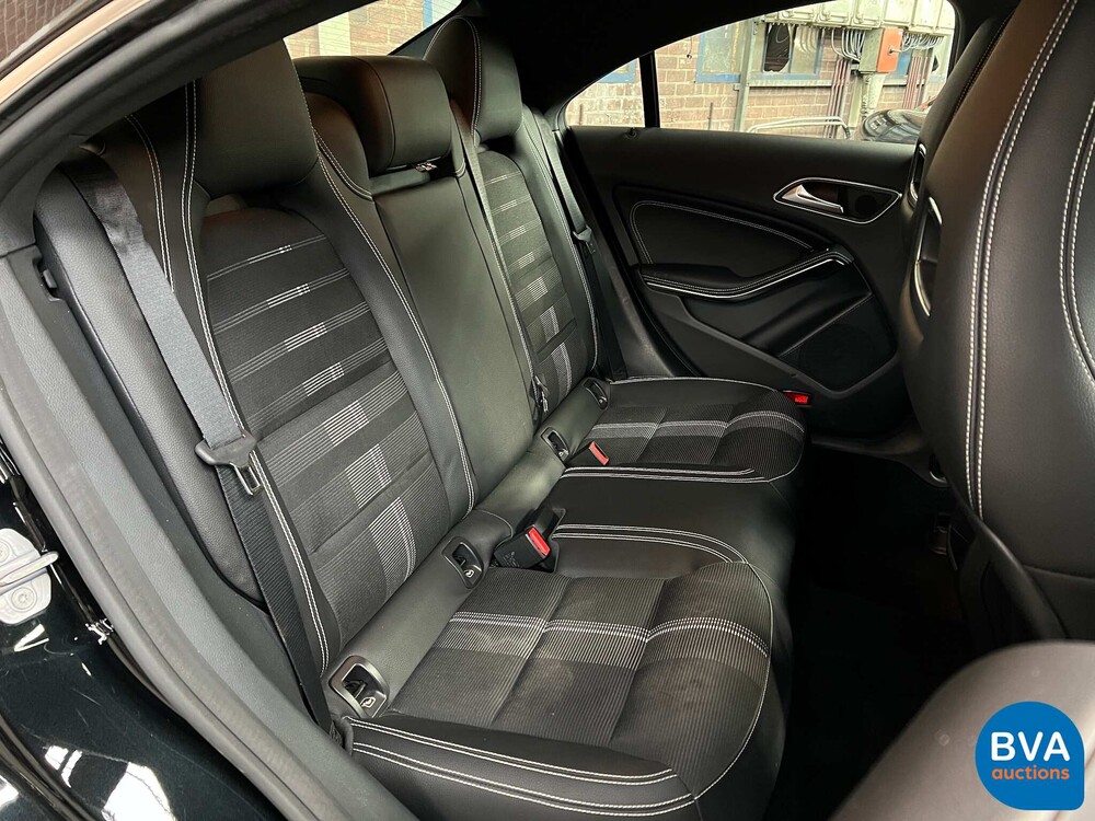 Mercedes-Benz CLA180 Business Solution Automatic 122hp 2018 -Org. NL-, SK-019-Z.