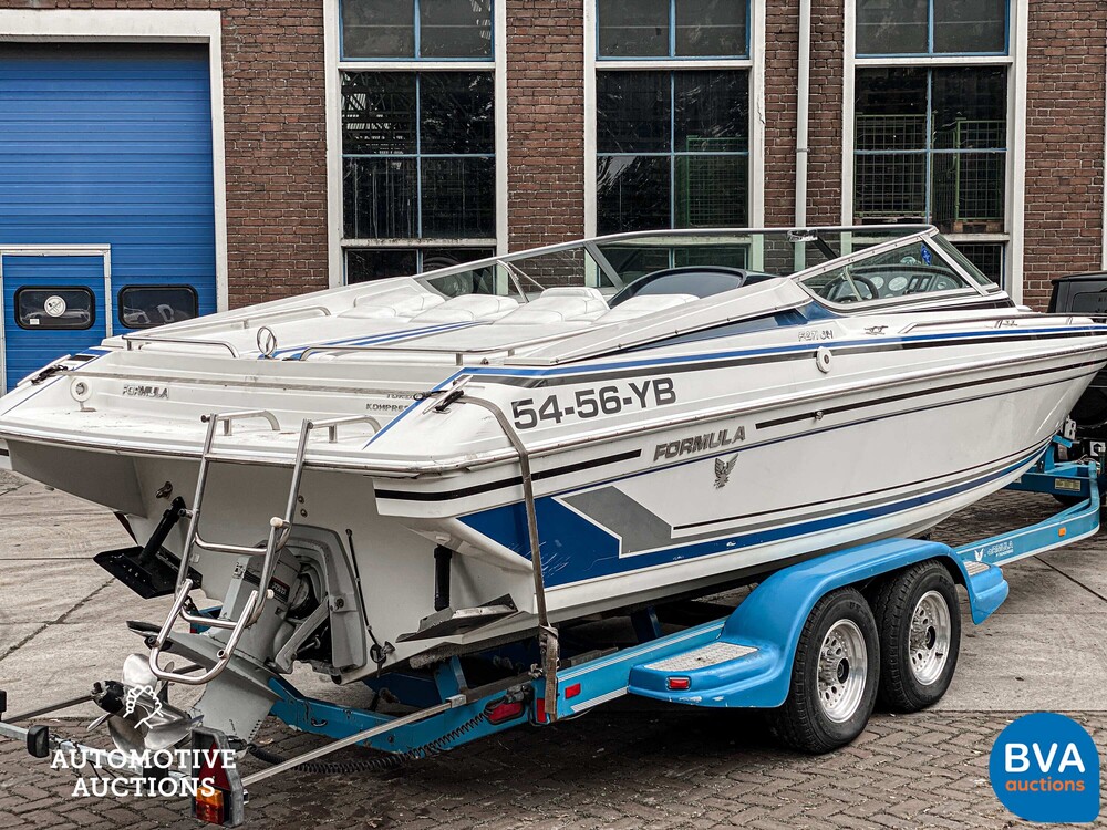 Formula 271SR1 Speedboat 230hp with trailer 1996, 54-56-YB.