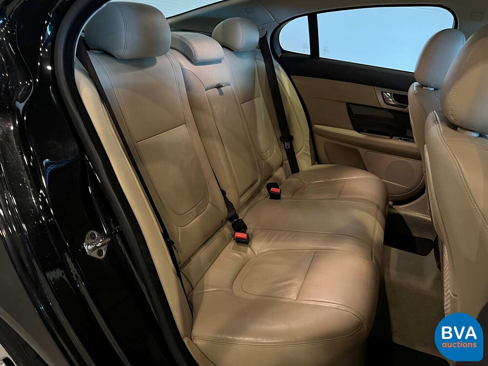 Jaguar XF 3.0 V6 340pk 2013 -Org. NL-, 7-KXK-58