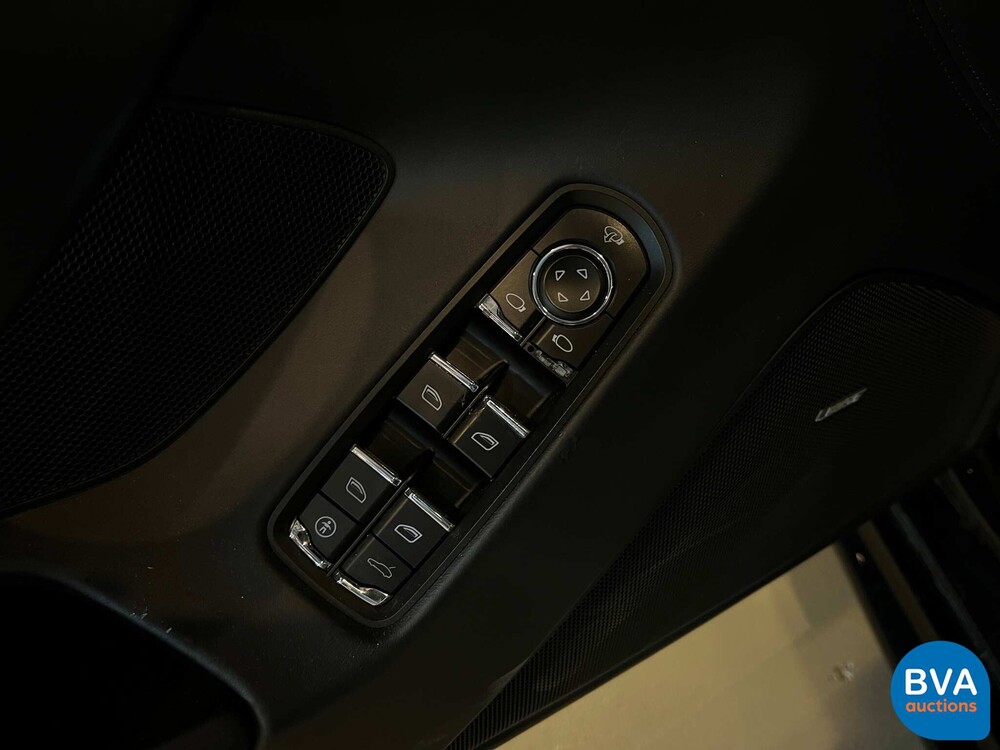 Porsche Panamera 4.8 Turbo S SportChrono 551pk 2011, XJ-976-R