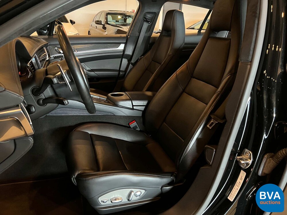 Porsche Panamera 4.8 Turbo S SportChrono 551pk 2011, XJ-976-R