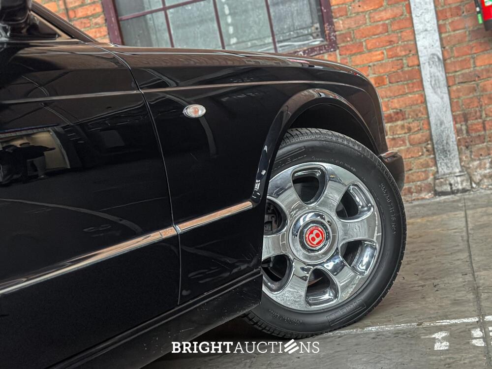 Bentley Arnage 6.8 V8 Red Label 405PK 2001 (Origineel-NL), 31-GN-KD