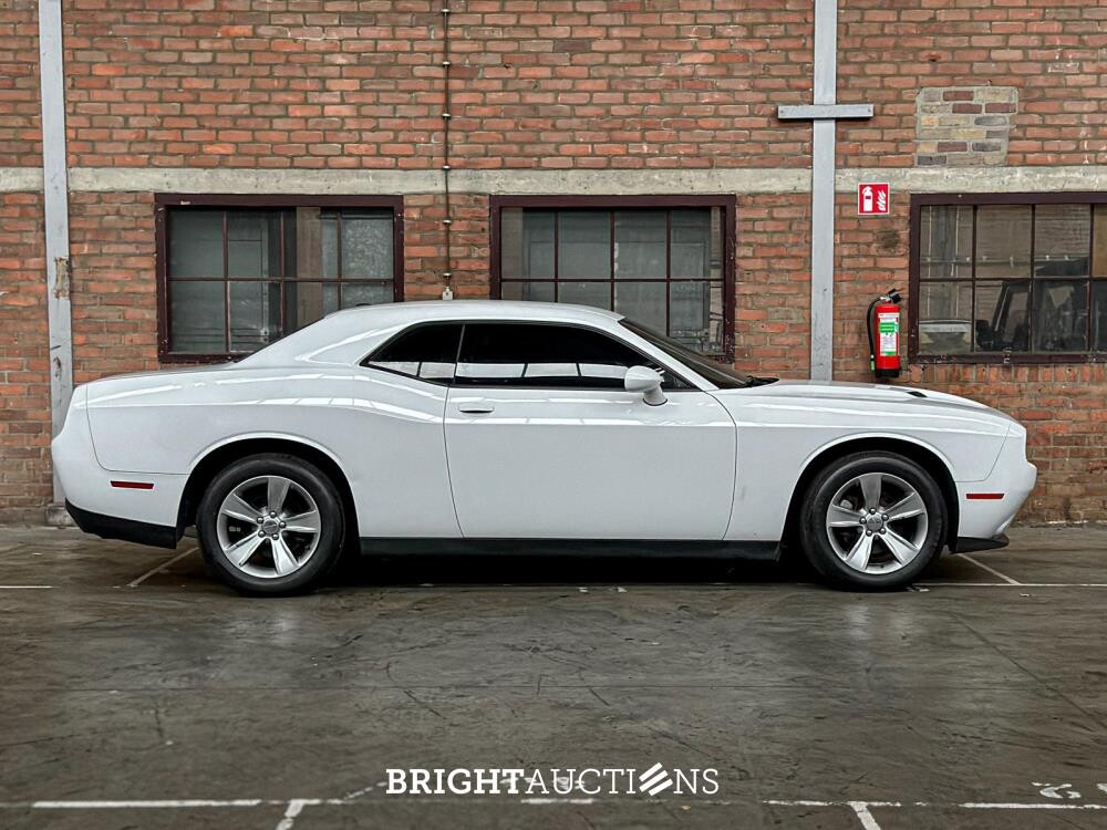 Dodge Challenger 3.6 V6 305pk 2016