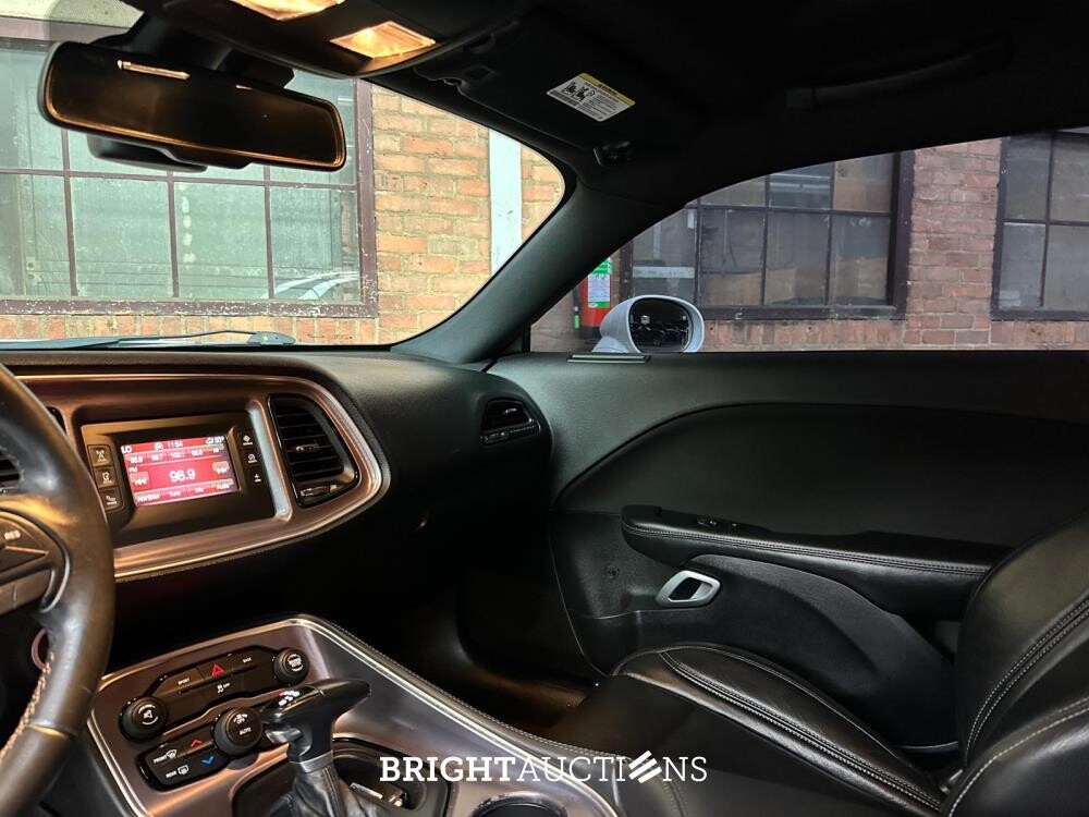 Dodge Challenger 3.6 V6 305pk 2016