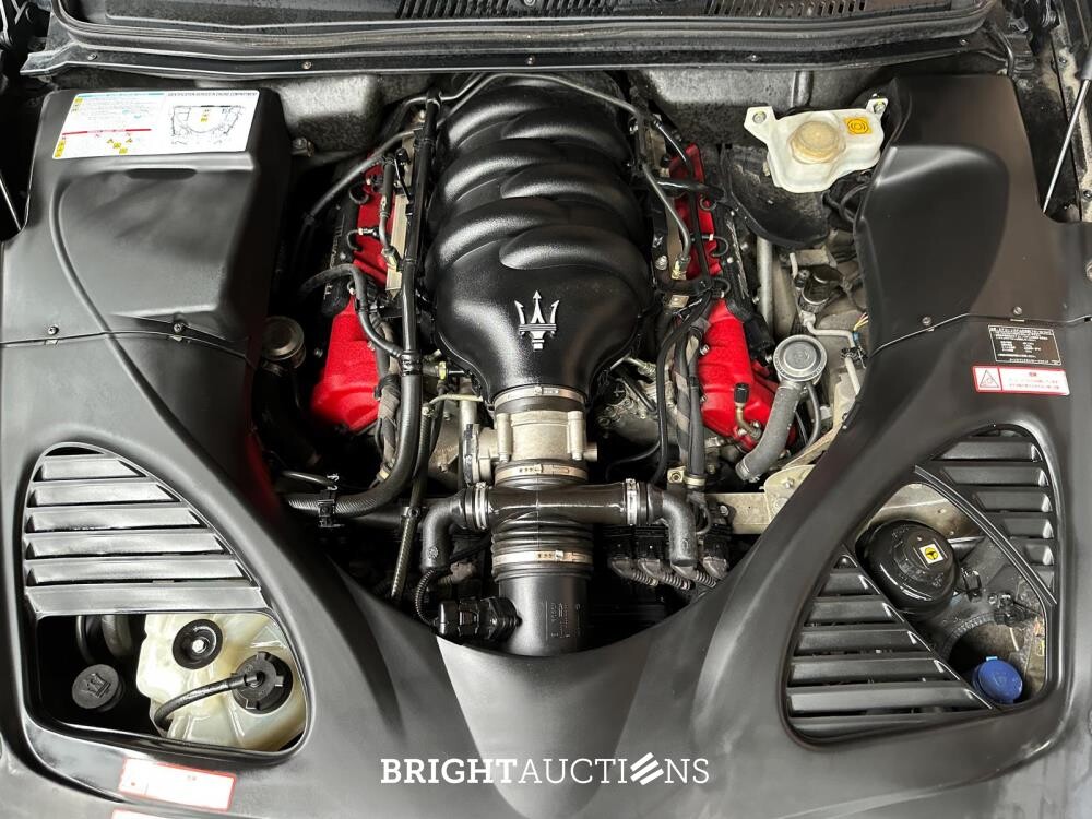 Maserati Quattroporte 4.2 V8 (41.000 KM) 400pk 2005 Youngtimer