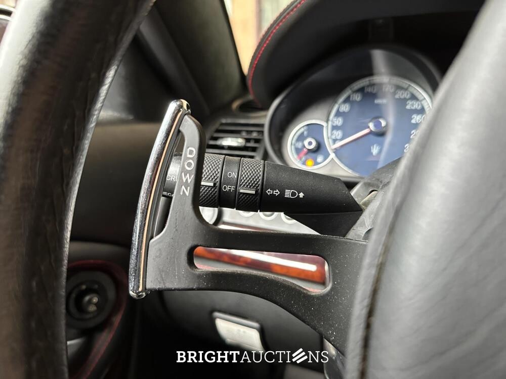 Maserati Quattroporte 4.2 V8 (41.000 KM) 400pk 2005 Youngtimer