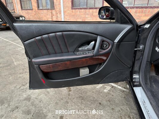 Maserati Quattroporte 4.2 V8 (41.000 KM) 400pk 2005 Youngtimer