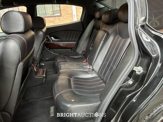 Maserati Quattroporte 4.2 V8 (41.000 KM) 400pk 2005 Youngtimer