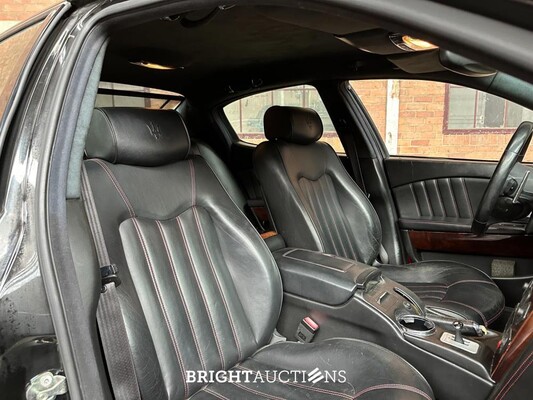 Maserati Quattroporte 4.2 V8 (41.000 KM) 400pk 2005 Youngtimer