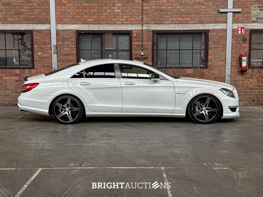 Mercedes-Benz CLS63 AMG 5.5 V8 525pk 2012 CLS-Klasse (53.000 KM)