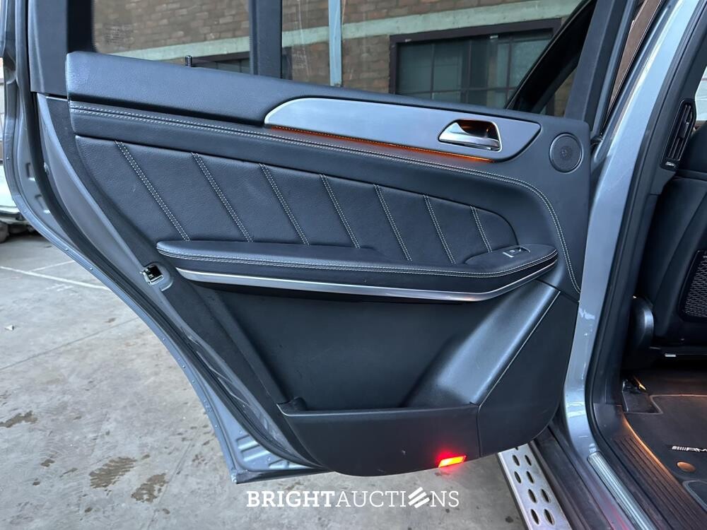 Mercedes-Benz GL63 AMG 5.5 V8 4Matic 557pk 2016 GL-Klasse, TG-337-J