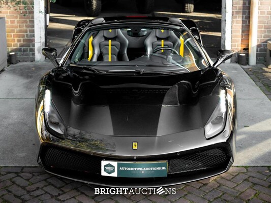 Ferrari 488 Spider HELE 3.9 V8 - Full Carbon – 670pk - Dealergarantie tot 05/2027