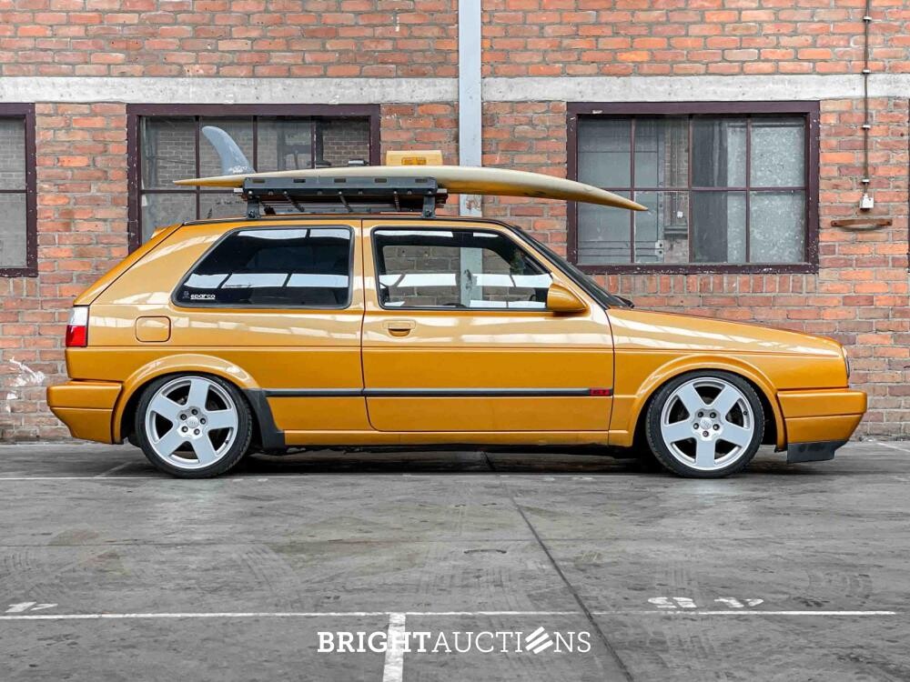 Volkswagen Golf MK2 GTI 2.0 8v 112pk 1987 (Origineel-NL), RX-32-GJ