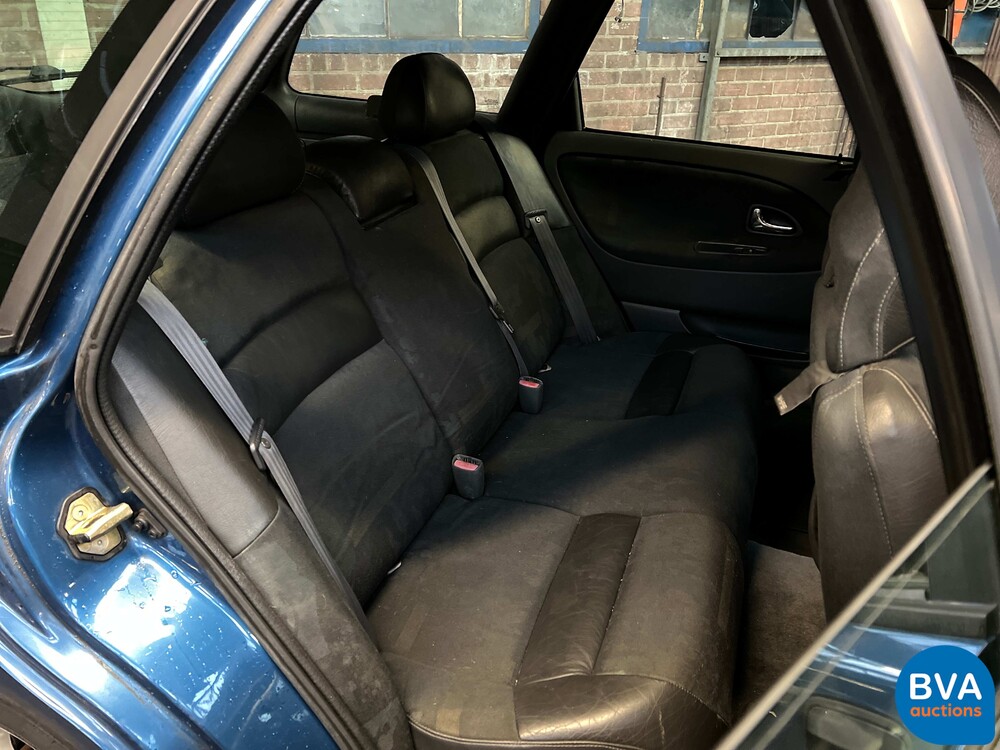 Volvo V40 1.8 122pk 1999, 43-DD-DV