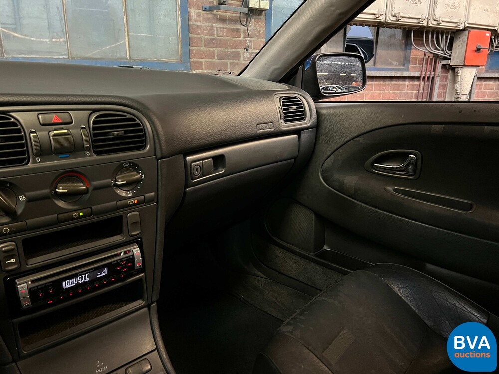 Volvo V40 1.8 122pk 1999, 43-DD-DV