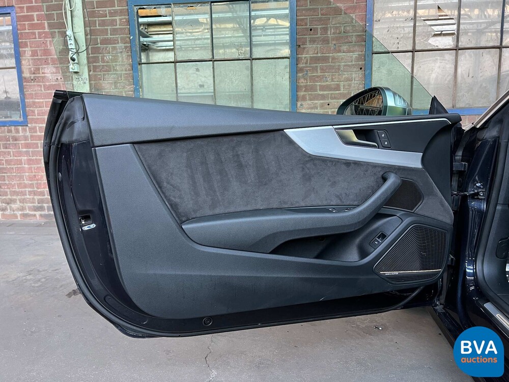 Audi A5 2.0 TDi S-Line Coupe 190pk Virtual Cockpit 2016